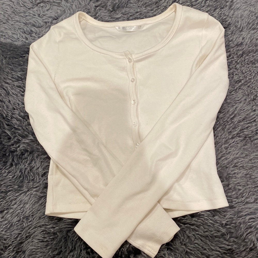White long sleeve top